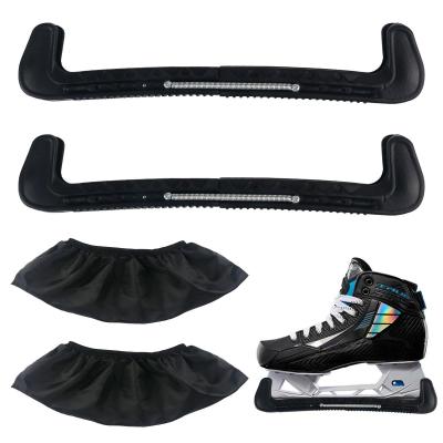 1 paire de prot�gelames de patins � glace   1 paire de chaussettes de patins ...