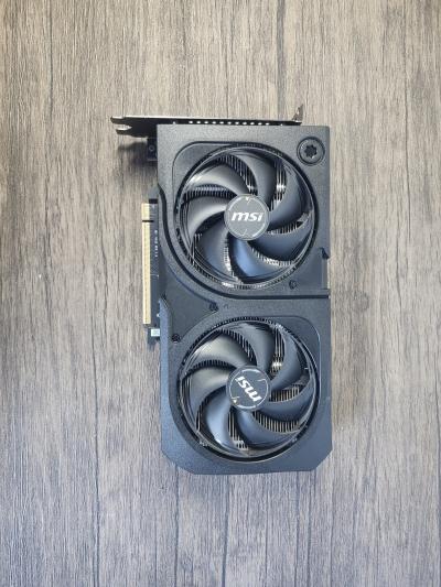 Carte graphique Nvidia Rtx 5060 Ti 16 Go parfait �tat