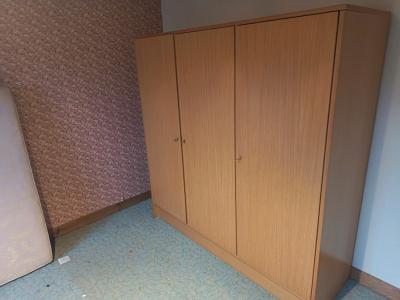armoire chambre � coucher