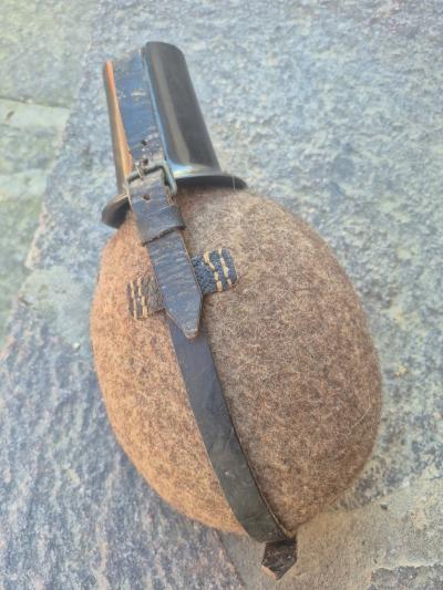 Gourde wehrmacht allemand ww2 casque uniforme d�barquement lib�ration elite