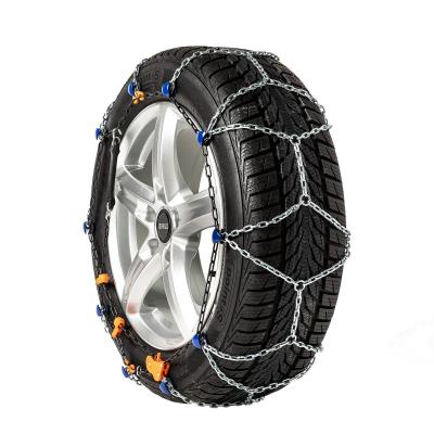 4716956 Paire Cha�ne � neige