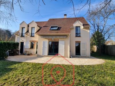 Maison+vauhallan+170.46+m%26sup2%3B+7+pi%26egrave%3Bces