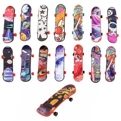 15x Mini Skate Doigt, Planches � Doigts Styl�es, Mini Skateboards
