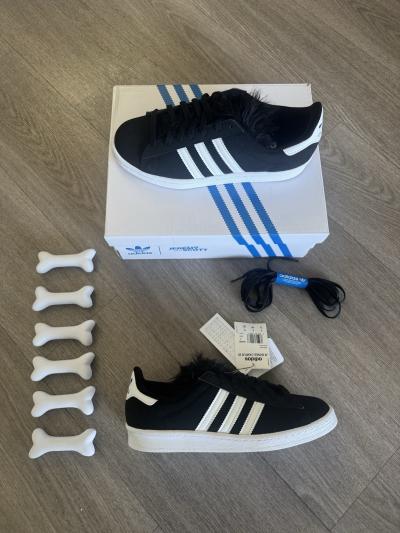 Baskets chaussures taille 42  adidas X Jeremy scott campus