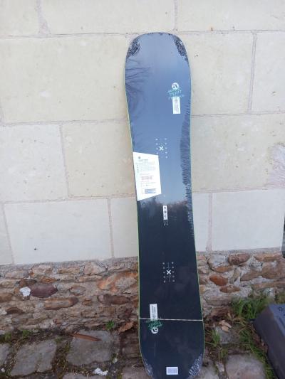 Planche De Snowboard. Ampli Ticket Twin 152.