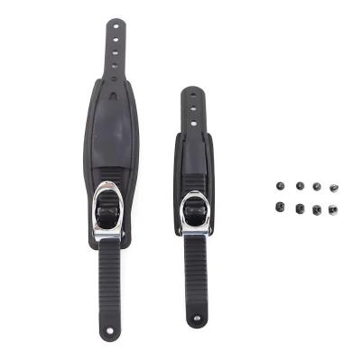 Boucles de fixation snowboard avec sangles noires base m�tal plastique et acier durable