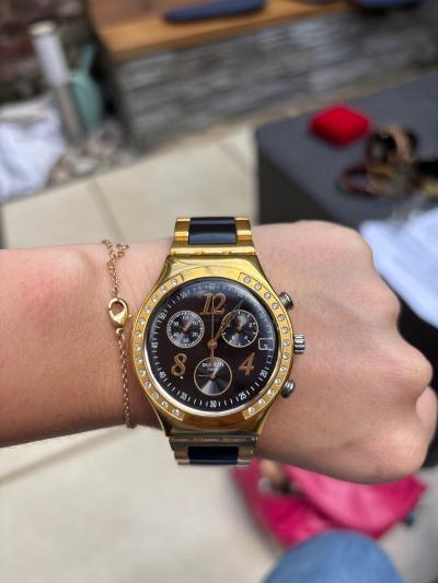 montre swatch homme   sans pile