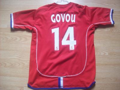 maillot de ,foot OLYMPIQUE LYONNAIS taille : S. sydney GOVOU