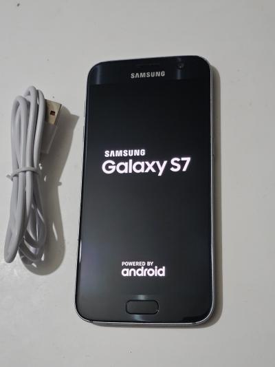 Samsung Galaxy S7 (SM G930F)  Noir Cosmos 32Go D�bloqu� Toutes Op�rateurs