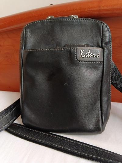 Katana Sacoche Sac homme en cuir noir Bon �tat Bandouli�re R�glable 20 14 5