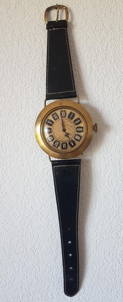 Ancienne Montre horloge g�ante Mural m�canique Mercedes Vintage ann�e 60-70