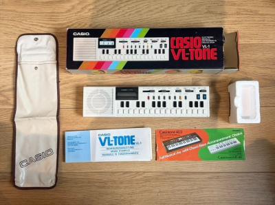 Synthetiseur Casio VL tone en boite
