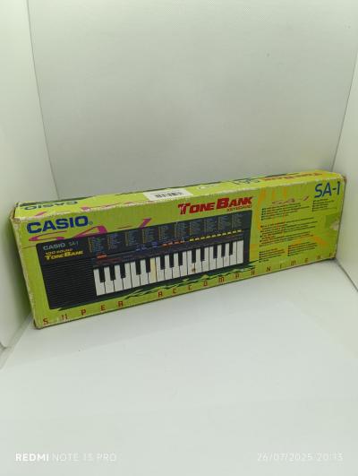 Clavier Casio vintage SA 1 Synth�tiseur
