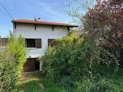 Maison+m%26eacute%3Brignac+272+m%26sup2%3B+7+pi%26egrave%3Bces