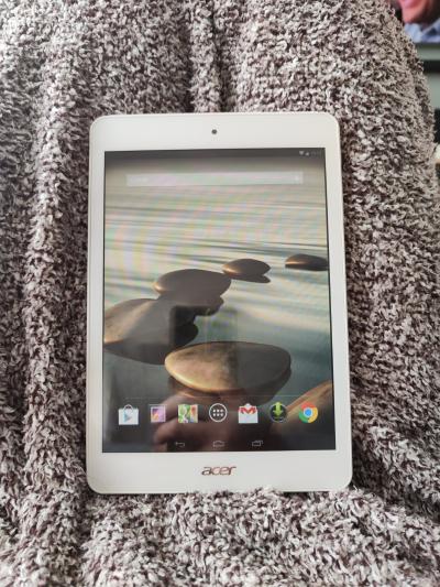 Tablette Acer Iconia A1 830