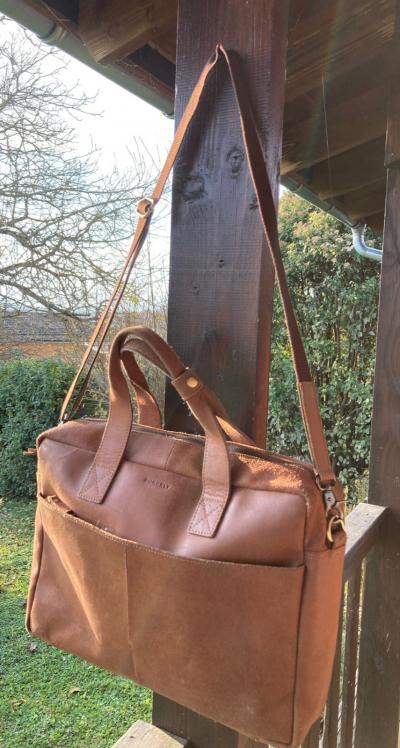 Sacoche d'ordinateur Burkely en cuir marron   porte documents made in Pays Bas
