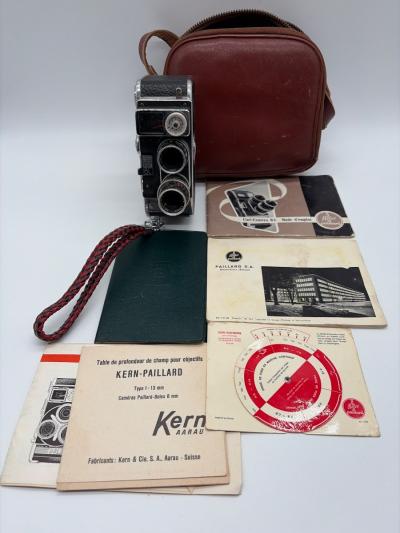 Cam�ra Bolex Paillard vintage avec sacoche cuir et notice compl�te collection
