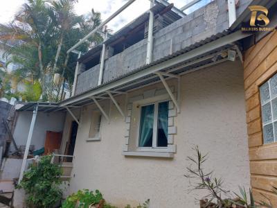 Maison+le-tampon+34+m%26sup2%3B+2+pi%26egrave%3Bces