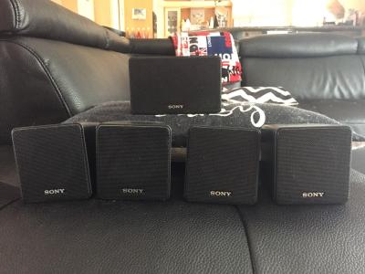 ENSEMBLE HOME CINEMA AMPLI SONY   5 ENCEINTES   CAISSON