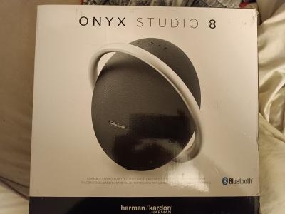 Harman Kardon Onyx Studio 8 Noir   Enceinte sans fil   50 Watts RMS   NEUVE