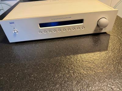 Pr� ampli NAD S170 I THX