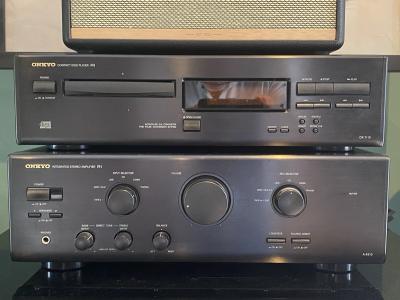 Onkyo Ampli A9310 Et Lecteur Cd Dx7110  , En Panne, No T�l�commande