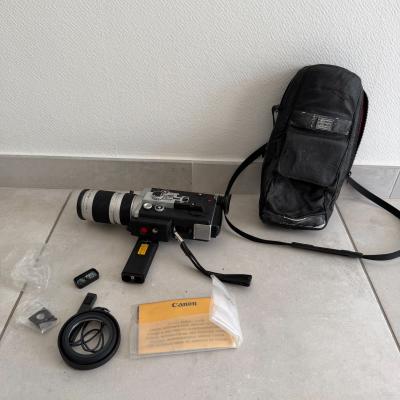 Canon Auto Zoom 1014 Electronic Super 8 Cine Film Camera  for parts or repair