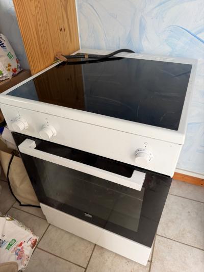 cuisini�re �lectrique avec plaques � induction