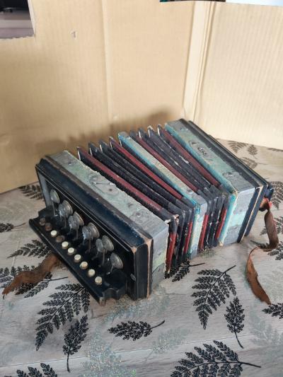 Rare ANCIEN PETIT ACCORDEON Fabrik Marke  IMPERIAL Trois Quart Du 19 Eme 1880's