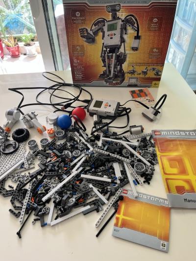 Lego Mindstorms NXT 8527 Voir le descriptif