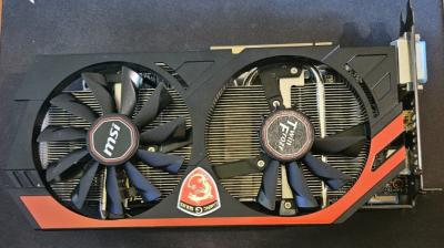 Carte Graphique MSI Twin Frozr  R9 270 Gaming 2 Go, 2 Go GDDR5, HDMI-DVI-DP, 5
