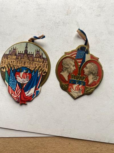 2 Insigne de journ�e  14-18 WW1 poilu  militaria 14 juillet 1917