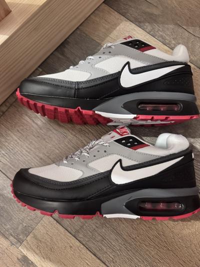 basket homme 41 Air Max Neuf