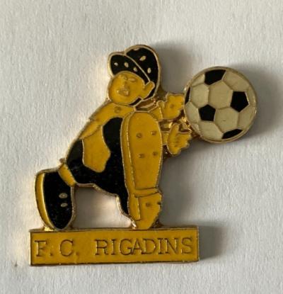 12   Pin's FOOTBALL F.C RIGADINS