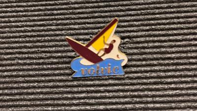 Pin s Collector Rare   Limited Edition : Volvic