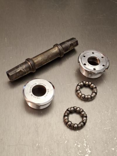 Bo�tier de P�dalier SHIMANO 600 AX 116mm 35xP1 FRA Bottom Bracket N309