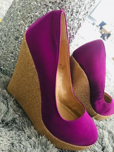 Serigo Todzi Ballerina Mit Absatz F�r Damen EU 36 Violett Und Dor� Paillettiert