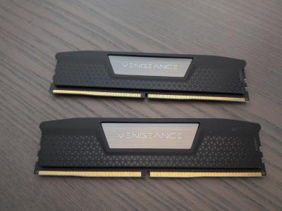 Kit de m�moire VENGEANCE 32 GO (2 x 16 GO) DDR5 DRAM 7200 MHz C34   Noir