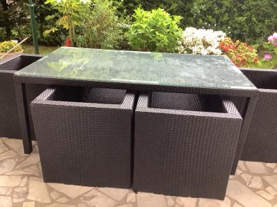 Ensemble Table et Si�ge de Jardin