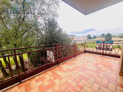 Appartement+montmelian+83+m%26sup2%3B+4+pi%26egrave%3Bces