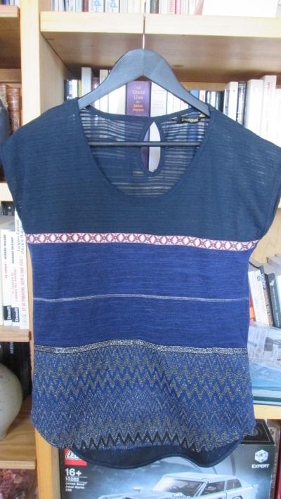 Tee shirt desigual  taille s