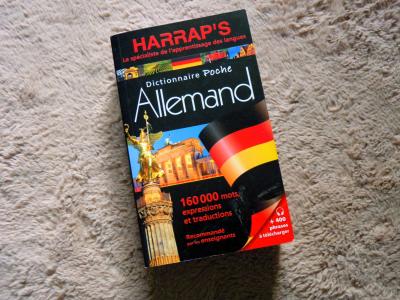 livre Harraps   Dictionnaire Poche Traduction Allemand scolaire TBE