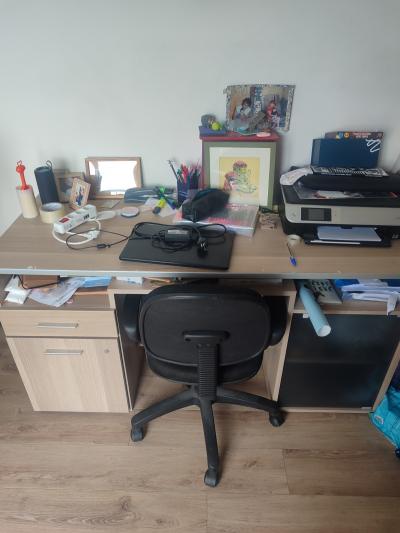 Bureau en bois