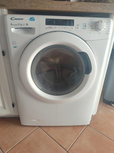 Machine � laver s�chante Candy 8kg