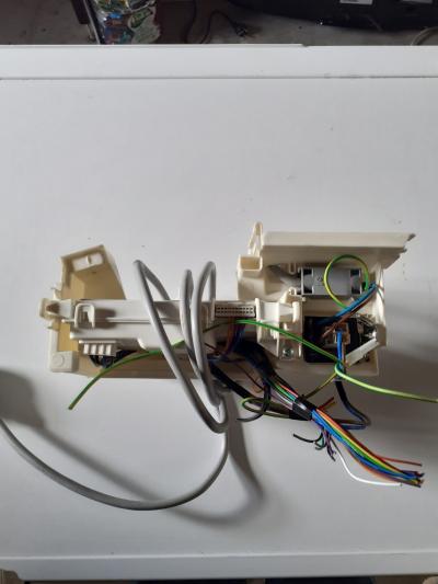 carte - platine �lectronique de puissance lave vaisselle Valberg 14s44ew205t