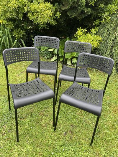 Lot 4 Chaises IKEA Adde M�tal Et Plastique
