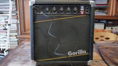 Amplificateur de guitare Gorilla GG 25 ann�e 1980