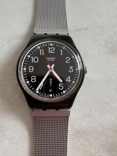 Montre Swatch Swiss jour date quartz 35mm AG 2003 femme homme fonctionne pile ok