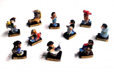 S�rie compl�te de f�ves GASTON LAGAFFE LES INVENTIONS 2009   210