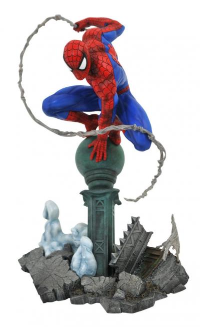 Spider Man Lamppost Diamond Select